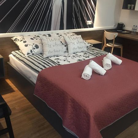 Q Apartamenty Mirkow Экстерьер фото