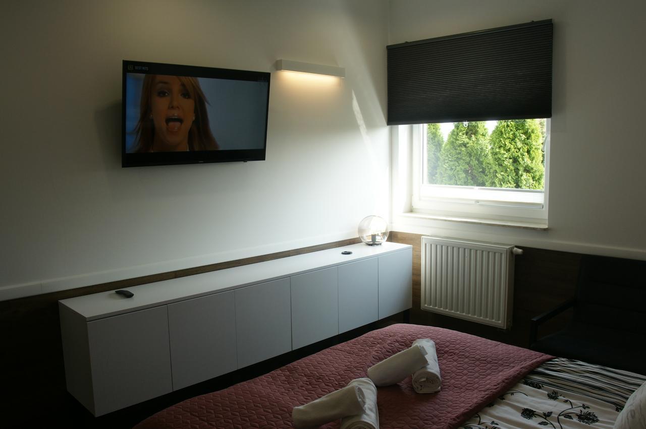 Q Apartamenty Mirkow Экстерьер фото